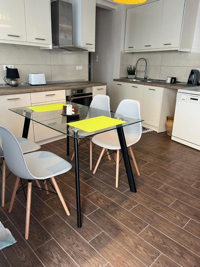Kokkala Guestrooms Buitenkant foto