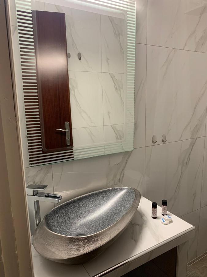 Kokkala Guestrooms Buitenkant foto